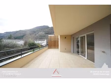 appartement 4 pièces 84 m²