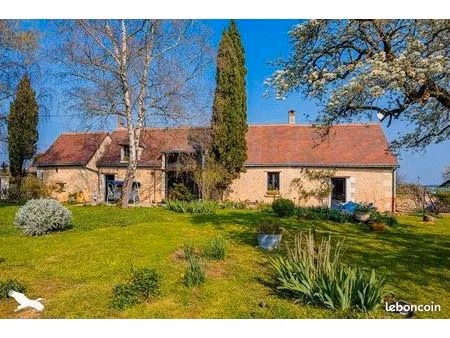 longère 6 pièces 160 m²