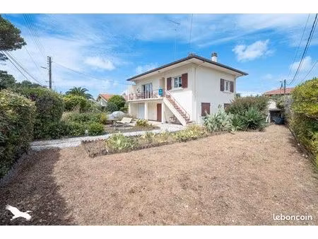 maison 6 pièces 131 m²