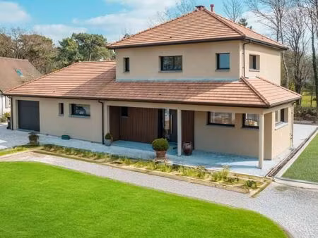 maison 6 pièces 103 m²