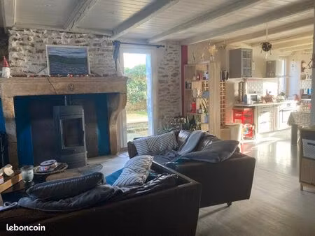 maison de caractère t4 avec 3 chambres à vendre à jaillon