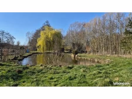 terrain de loisirs avec étang privé et rivière 1982m2