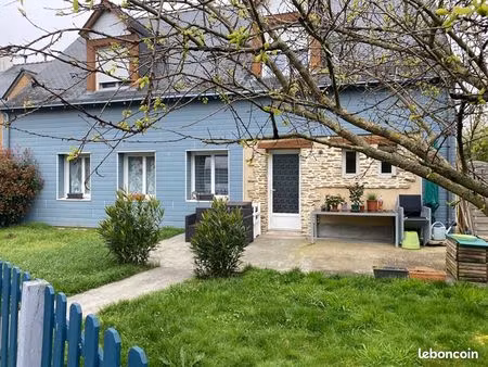 immeuble 7 pièces 165 m²