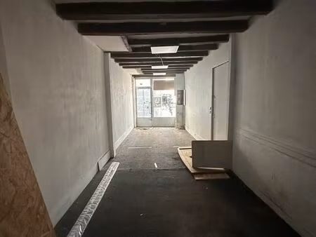 local commercial - [tours-quartier cathédrale]-32 m2