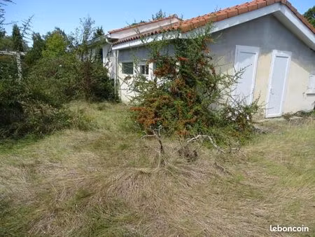 villa 3 pièces 84 m²