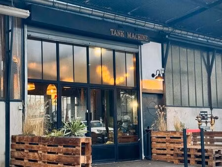 poste de travail / partie d'atelier à sous-louer