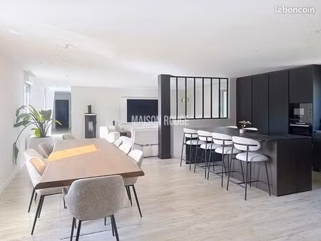 atelier 190 m²