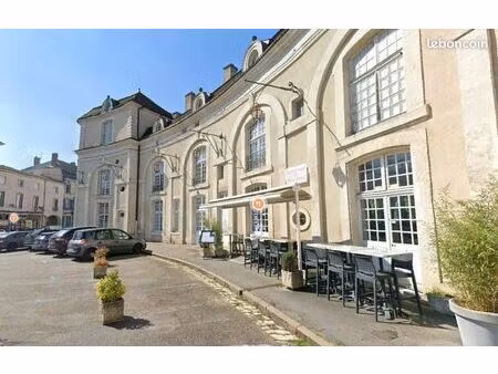 appartement 5 pièces 107 m²