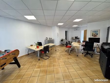 location bureau 62m2