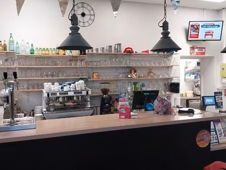 a vendre fond de commerce d'un bar restaurant fdj