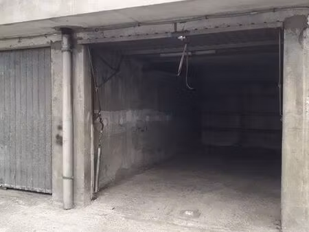 a louer garage 16 m²