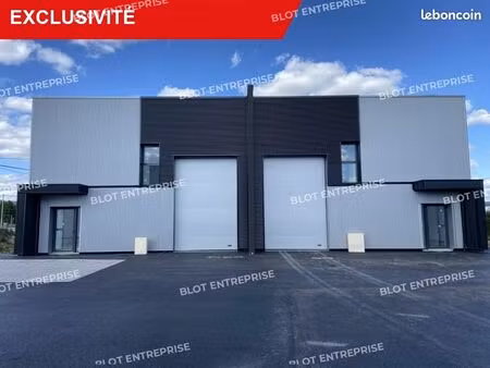 local d'activité 220 m²
