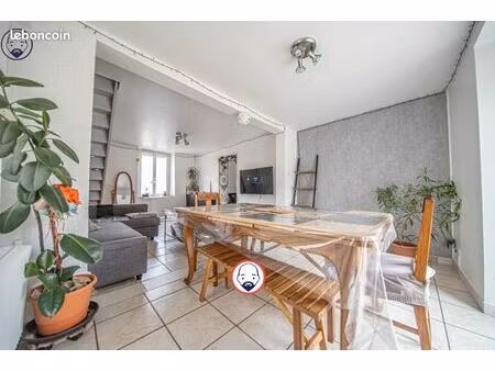 maison de village 6 pièces 92 m²