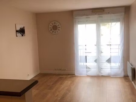 beau 2 pièces à argenteuil – à deux pas de la gare d’argenteuil