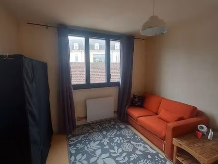 studio hyper centre ville