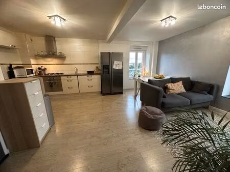 à louer beau t3 de 55 m3