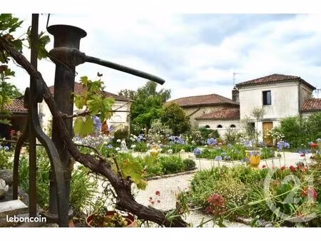 maison 5 pièces 200 m²