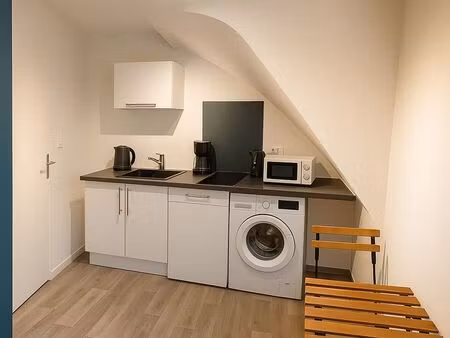 briey bas studio 20m²