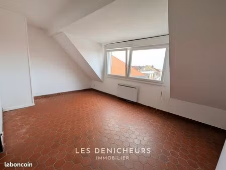 studio 1 pièce 28 m²