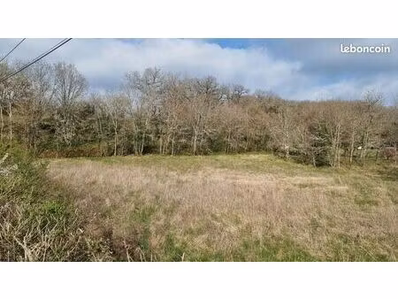 terrain 2 055 m² figeac