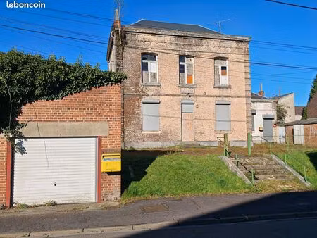 immeuble 5 pièces 416 m²