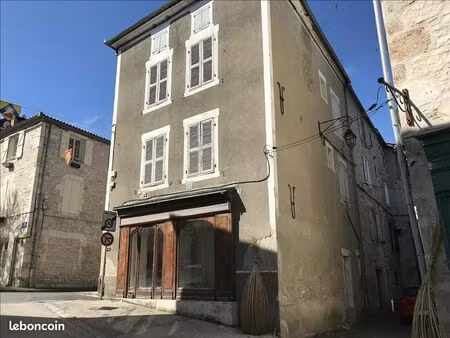 immeuble 109 m² souillac