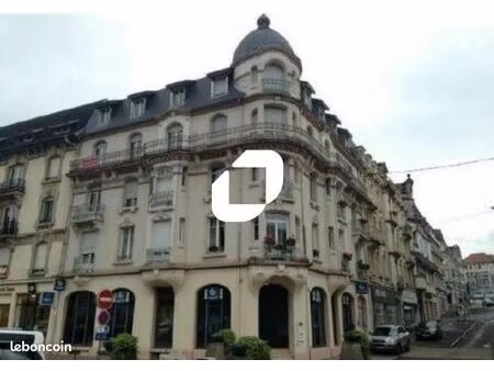 local commercial 160 m²