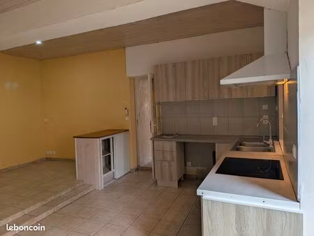 location maison de ville boesses 110m2 3 chambres