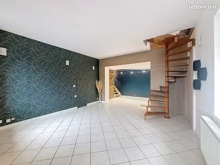 maison 4 pièces 81 m²