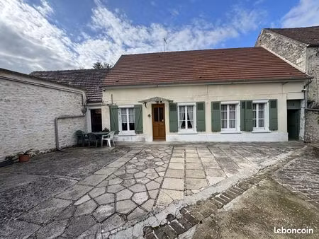 propriété 5 pièces 160 m²
