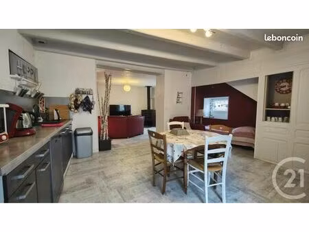 maison 5 pièces 130 m²