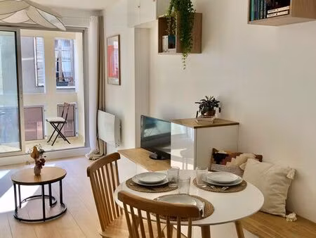 superbe t2 meublé plein centre orléans