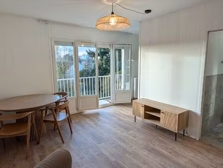 appartement meublé refait à neuf