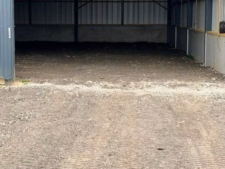 emplacements caravanes  cc  remorques accès libre