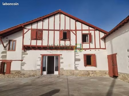 ferme 4 pièces 120 m²