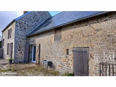 longère en pierres apparantes