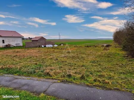 terrain 1252 m² vry