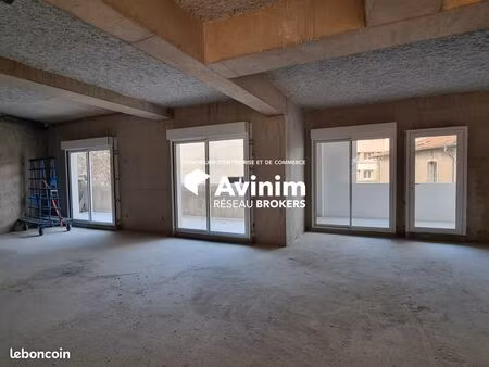 bureaux 66 m² clermont-l'hérault