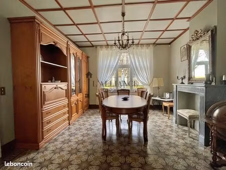 maison 6 pièces 152 m²