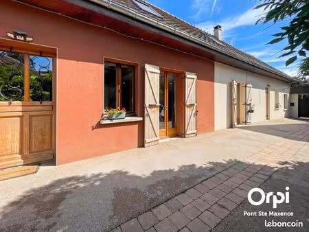 longère 6 pièces 165 m²