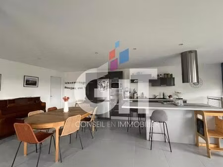 loft 5 pièces 120 m²