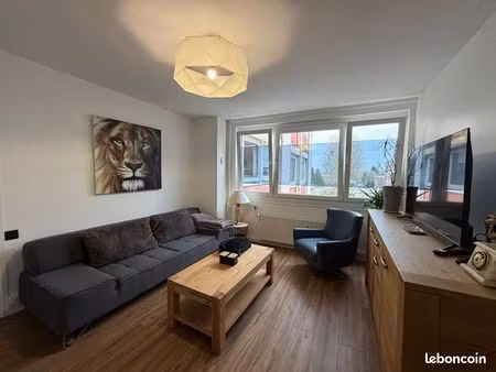 appartement 3 pièces 60 m²
