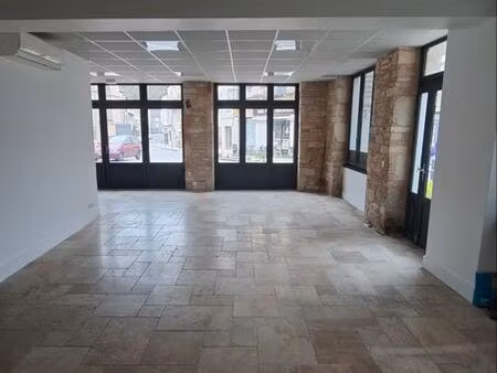 local commercial catus