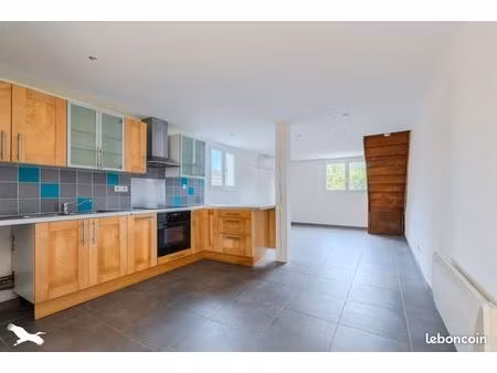 maison 3 pièces 90 m²