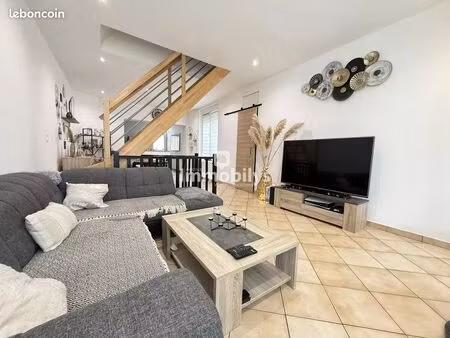 maison 5 pièces 110 m²