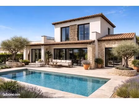 maison 4 pièces 150 m²