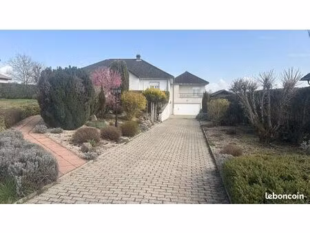 maison 8 pièces 175 m²