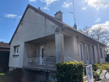 maison 80 m² leval
