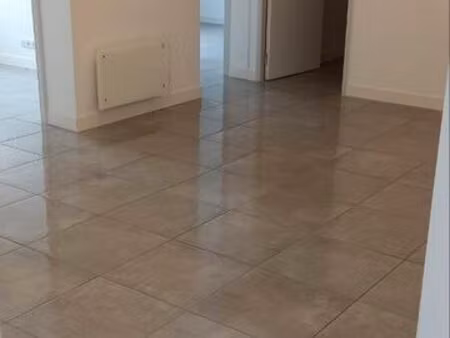 location appartement f4