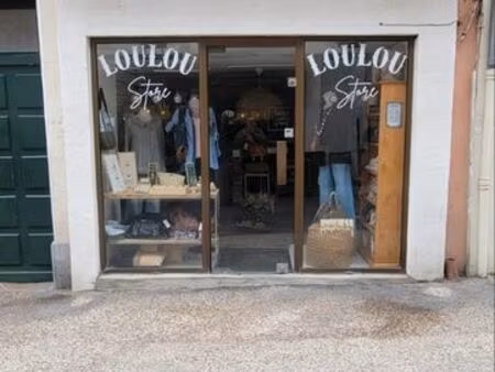 boutique rue pietonne